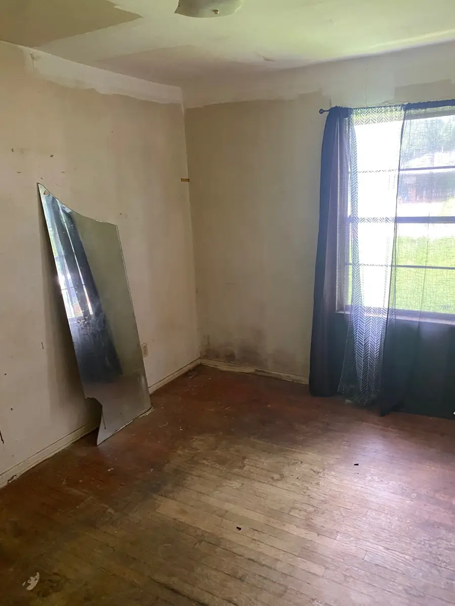 5410 Heron Drive, Houston, TX 77033 - #3