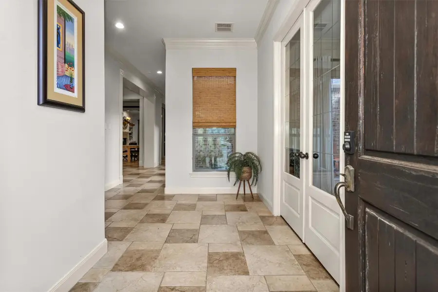 114 S Knights Crossing Drive, The Woodlands, TX 77382 - #2