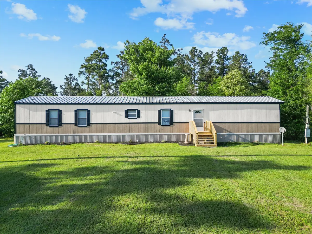 443 W Lone Oak Road, Onalaska, TX 77360 - Image #1
