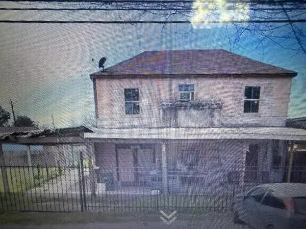 6205 Jensen Drive, Houston, TX 77026