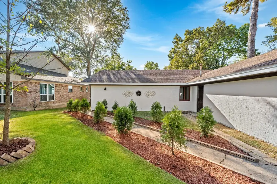 21063 Flaming Arrow Trail, Crosby, TX 77532 - Image #2