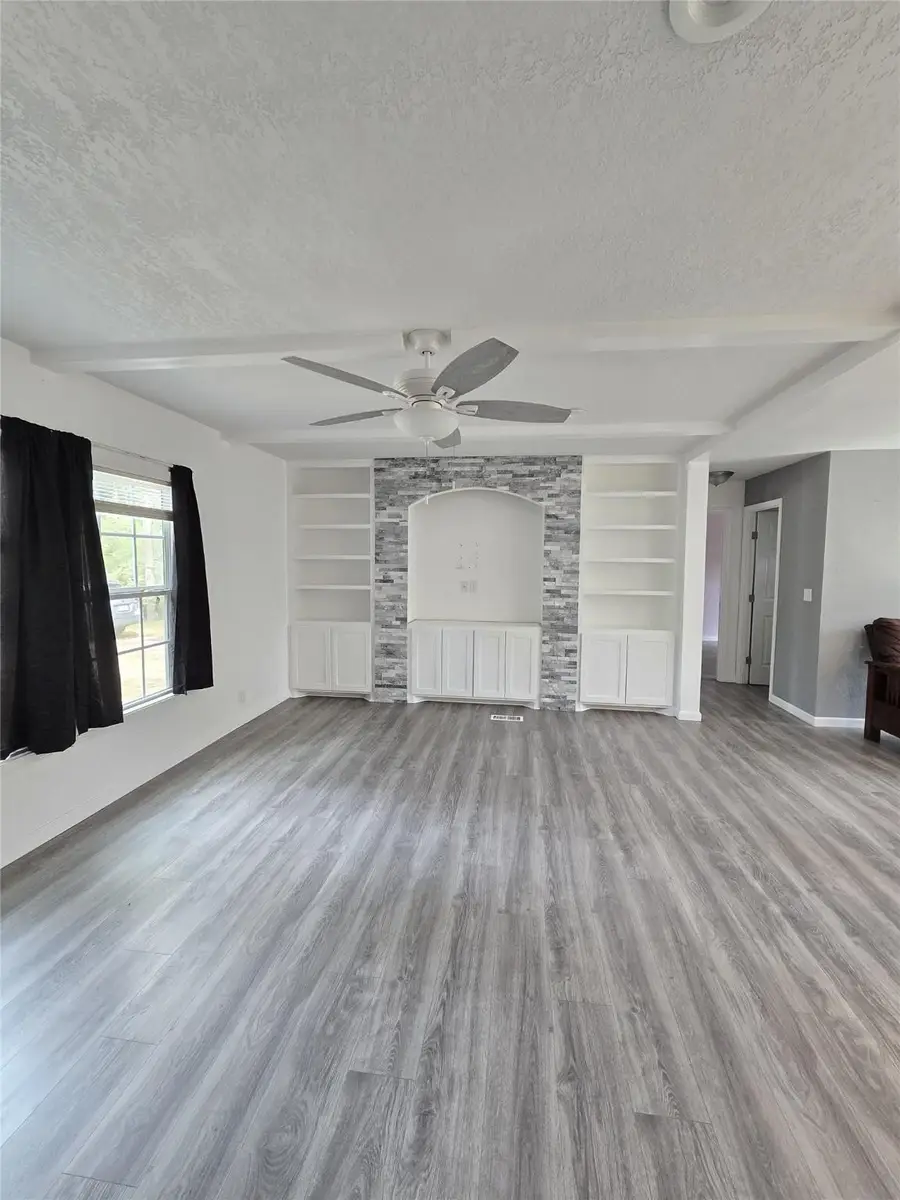 304 N Walnut Drive, Trinity, TX 75862 - #3