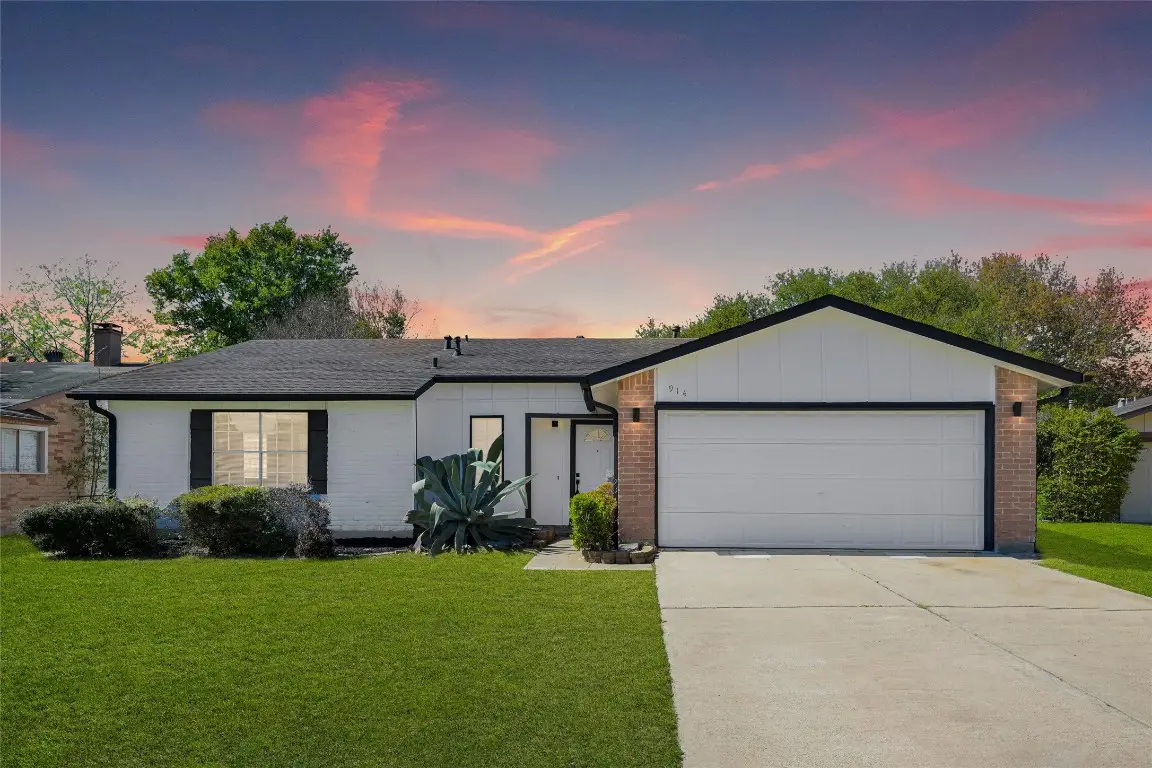914 Cheyenne Meadows Drive, Katy, TX 77450 - #1