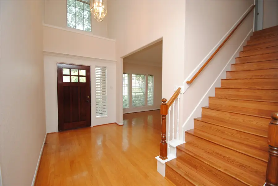 611 Woodcastle Bend, Houston, TX 77094 - Image #3