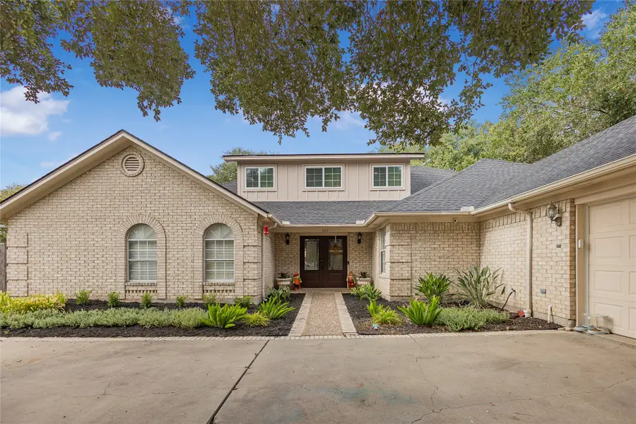 105 Tournament Drive, Victoria, TX 77904 - #2