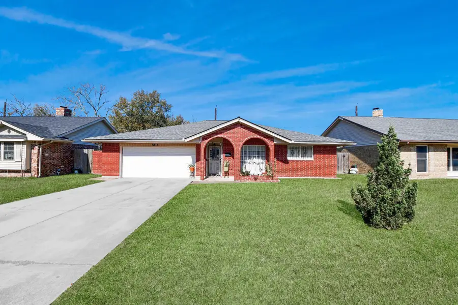 5315 Fairgreen Lane, Houston, TX 77048 - Image #2