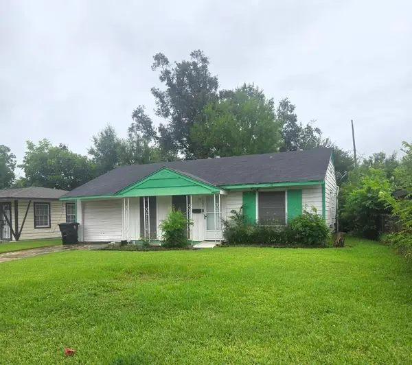 7347 Okinawa Rd Road, Houston, TX 77033