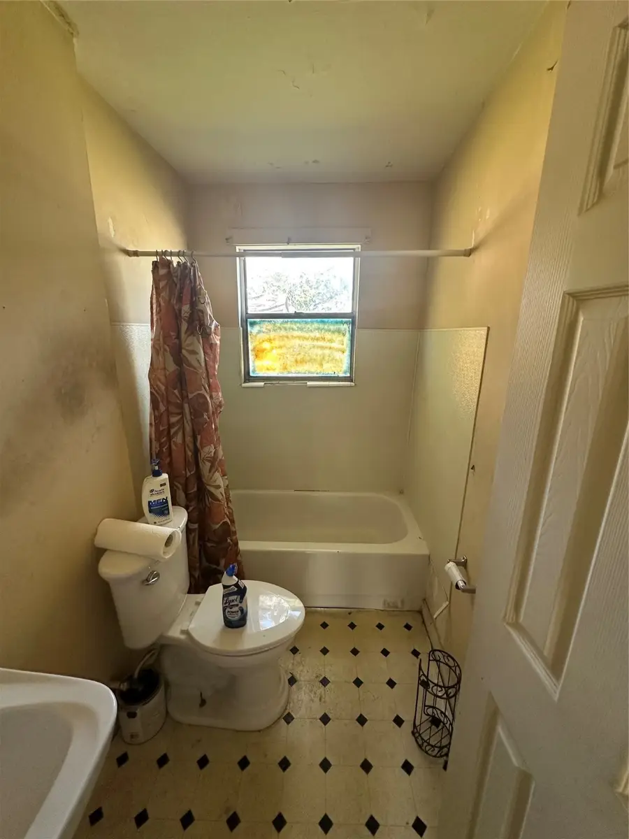 1314 Bland Street, Houston, TX 77091 - Image #2