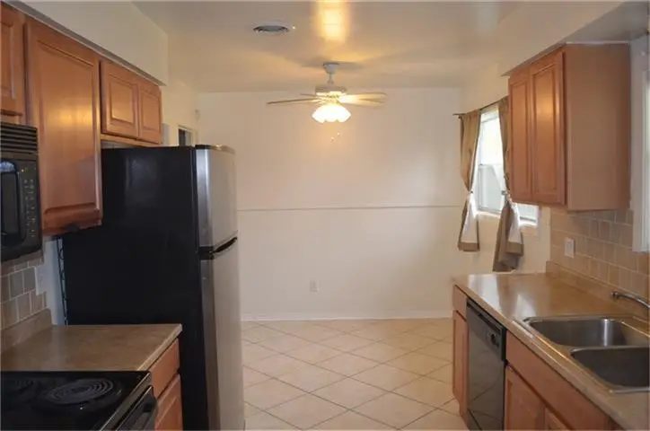 7031 Neff, Houston, TX 77074 - Image #3