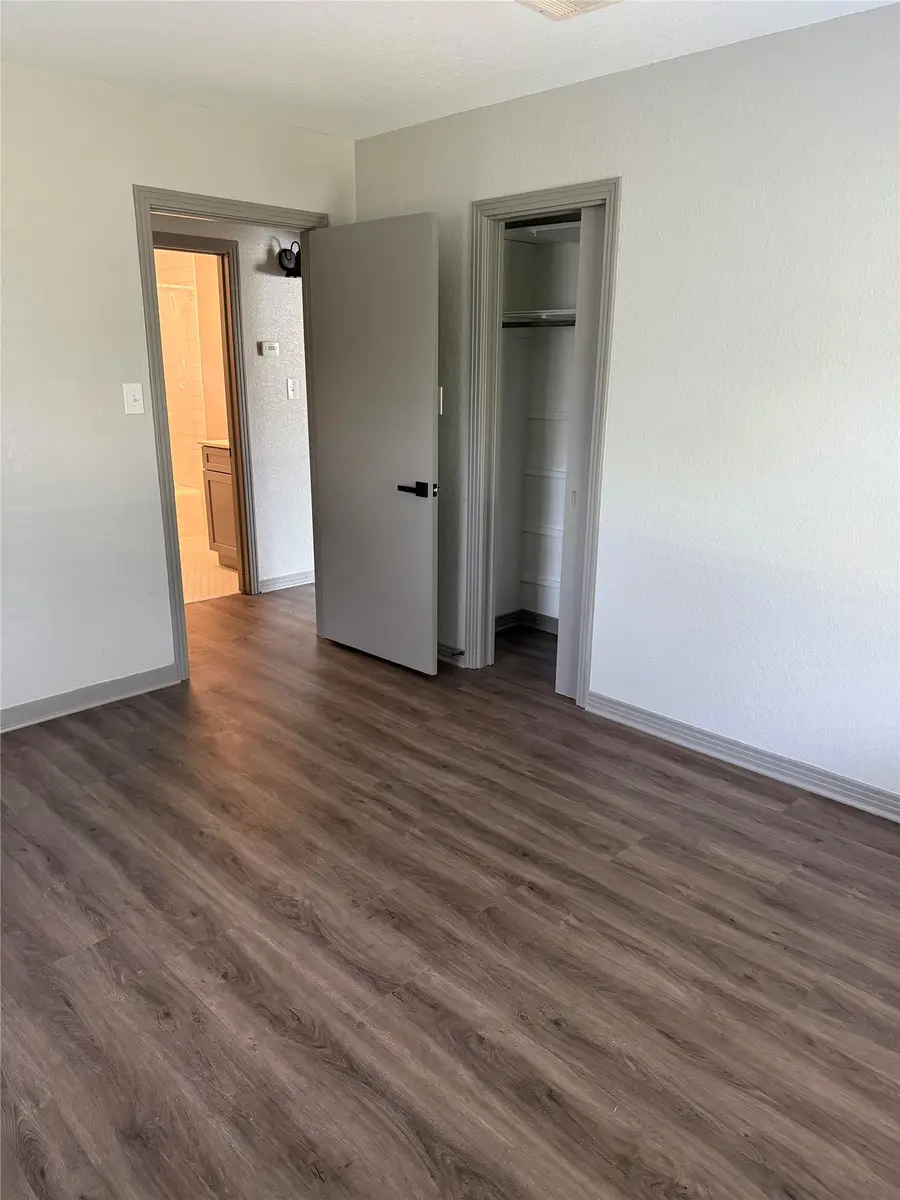 1301 Fairview Drive, Alvin, TX 77511 - #3