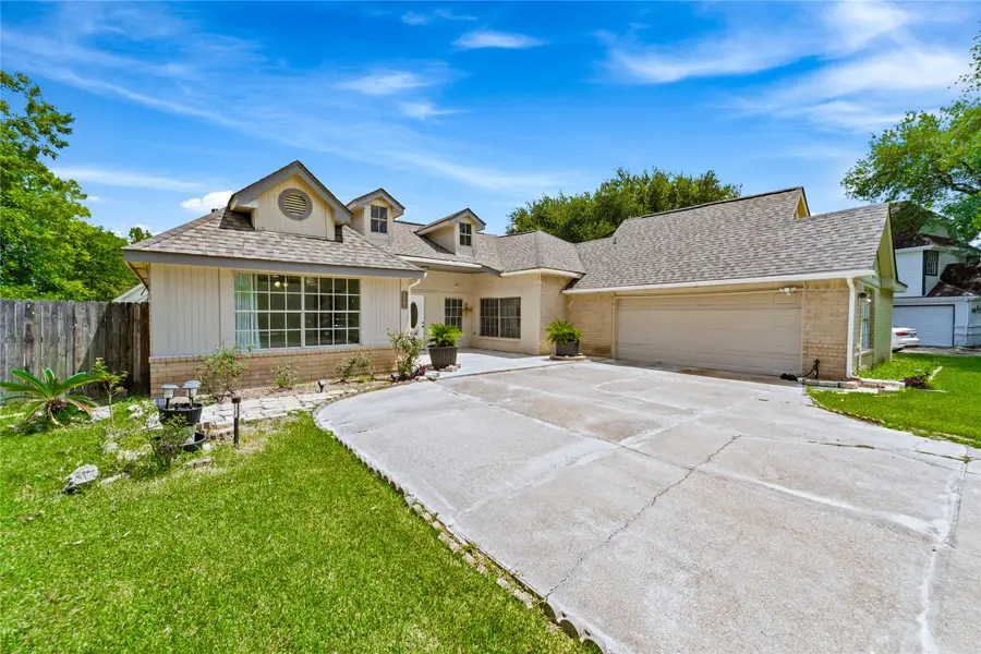 6331 Modesto Drive, Houston, TX 77083 - Image #2