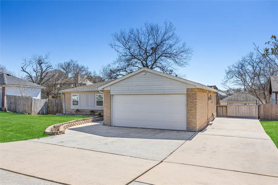 12757 Lake Conroe Hills Drive, Willis, TX 77318 - #3