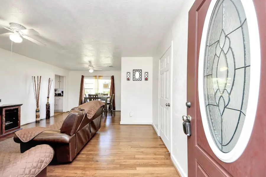 11029 Muscatine Street, Houston, TX 77029 - Image #2