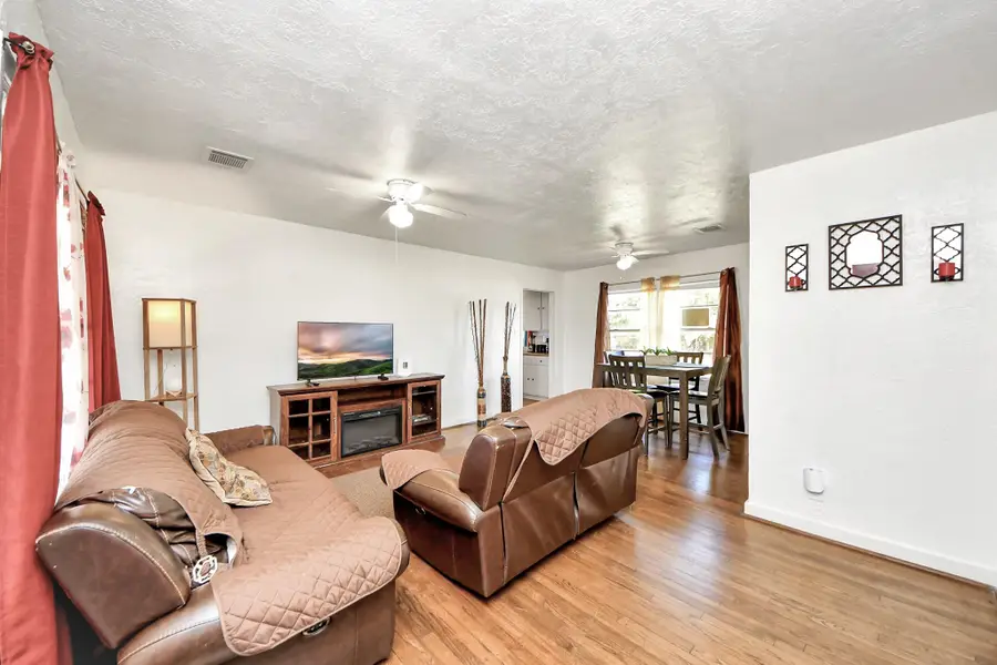 11029 Muscatine Street, Houston, TX 77029 - Image #3