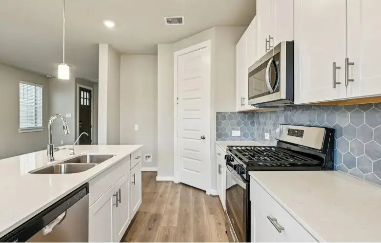 628 Sand Dollar Drive, Kemah, TX 77565 - #2