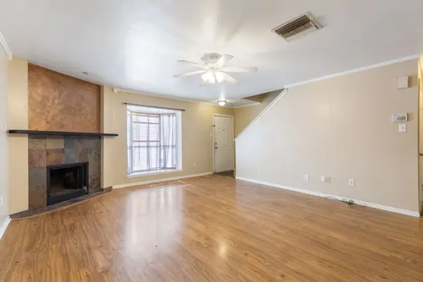 1919 Place Rebecca Lane #H16, Houston, TX 77090
