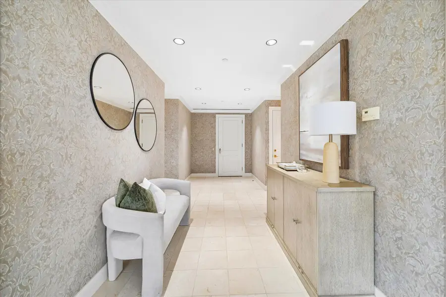 1100 Uptown Park Boulevard #23, Houston, TX 77056 - #3