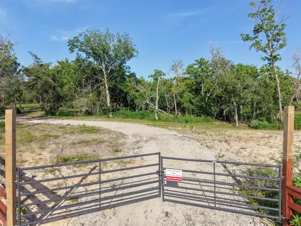 0000 Gibbs, Santa Fe, TX 77510