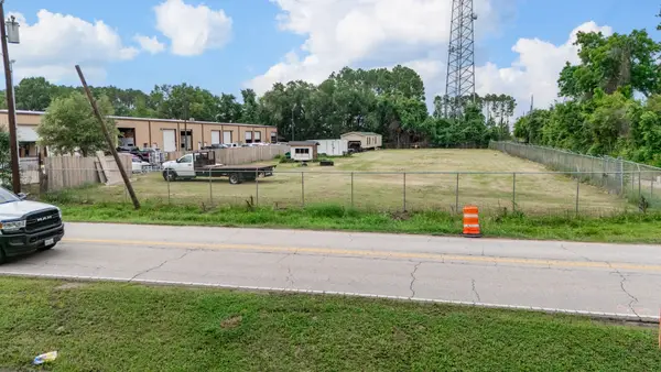 4628 Allum Road, Houston, TX 77045