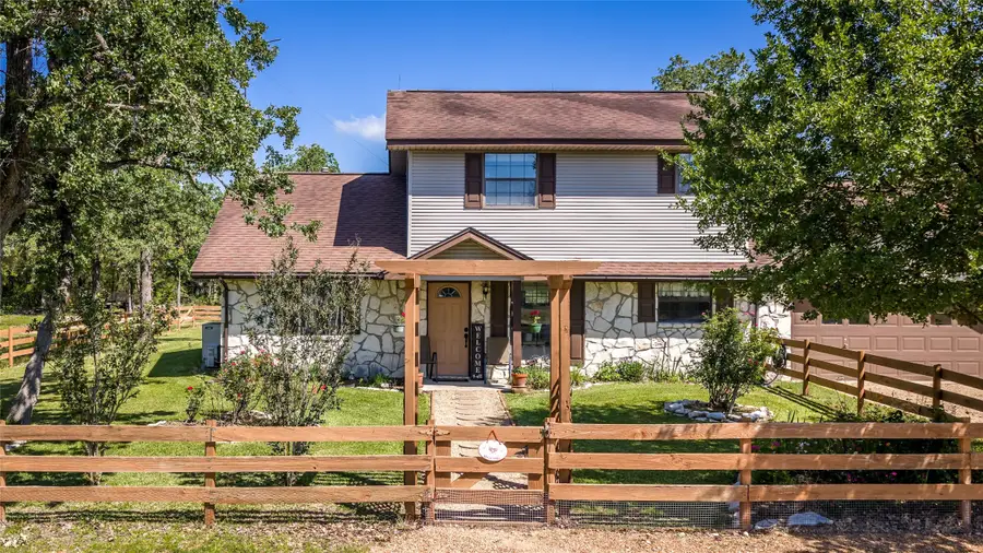 2062 N Fm 1291, Fayetteville, TX 78940 - #2