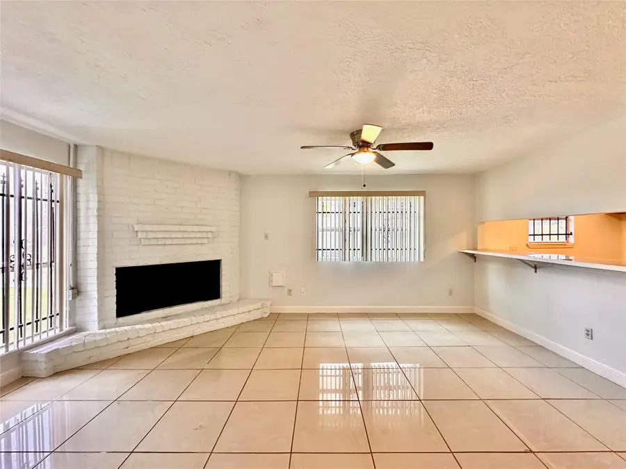 8610 Valley Meadow Drive, Houston, TX 77078 - #2