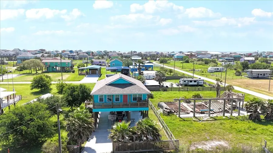 1970 Avenue B, Crystal Beach, TX 77650 - #2
