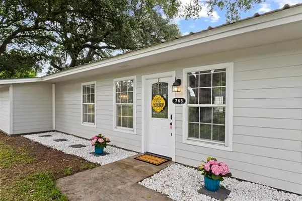 765 Sudduth, Bridge City, TX 77611