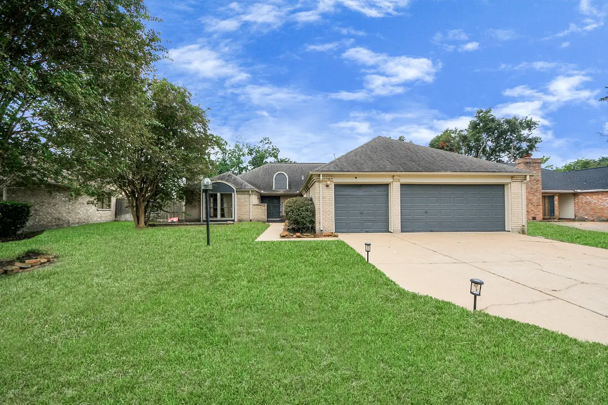 902 Rolling Mill Drive, Sugar Land, TX 77498 - Image #1