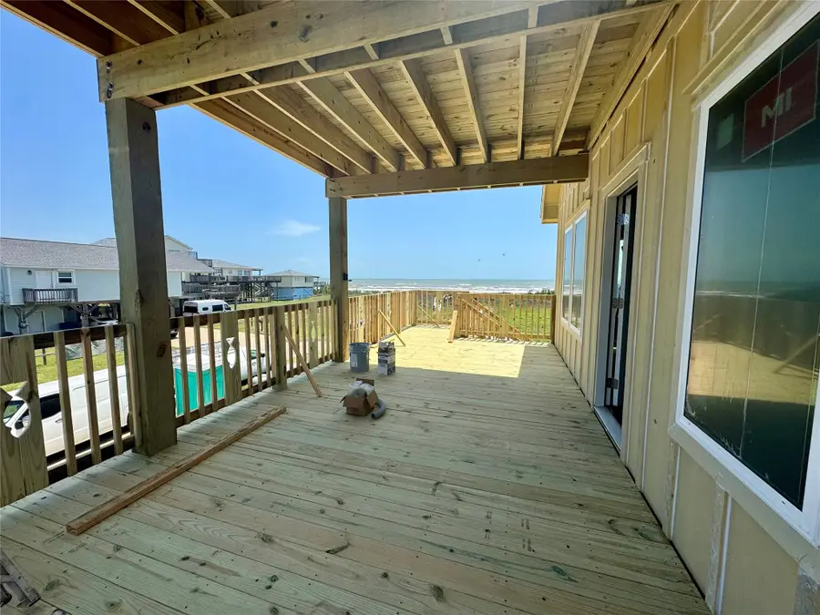 123 Beachcomber Avenue, Surfside Beach, TX 77541 - #2