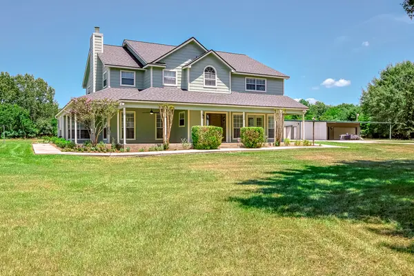 1066 Tafelski Road, New Waverly, TX 77358