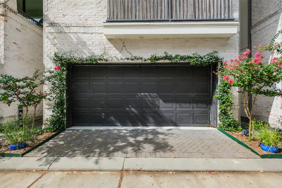 4010 University Grove Street, Houston, TX 77023 - #2