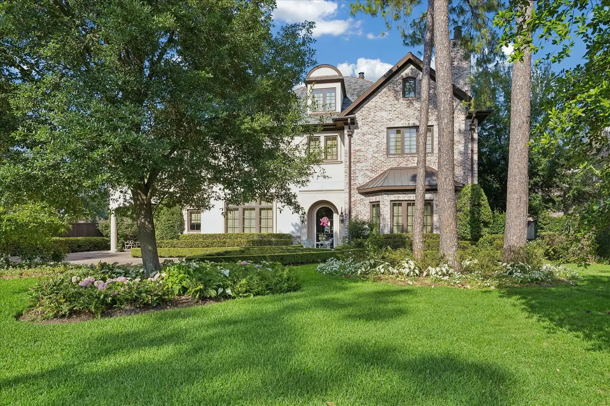724 W Friar Tuck Lane, Houston, TX 77024 - #1