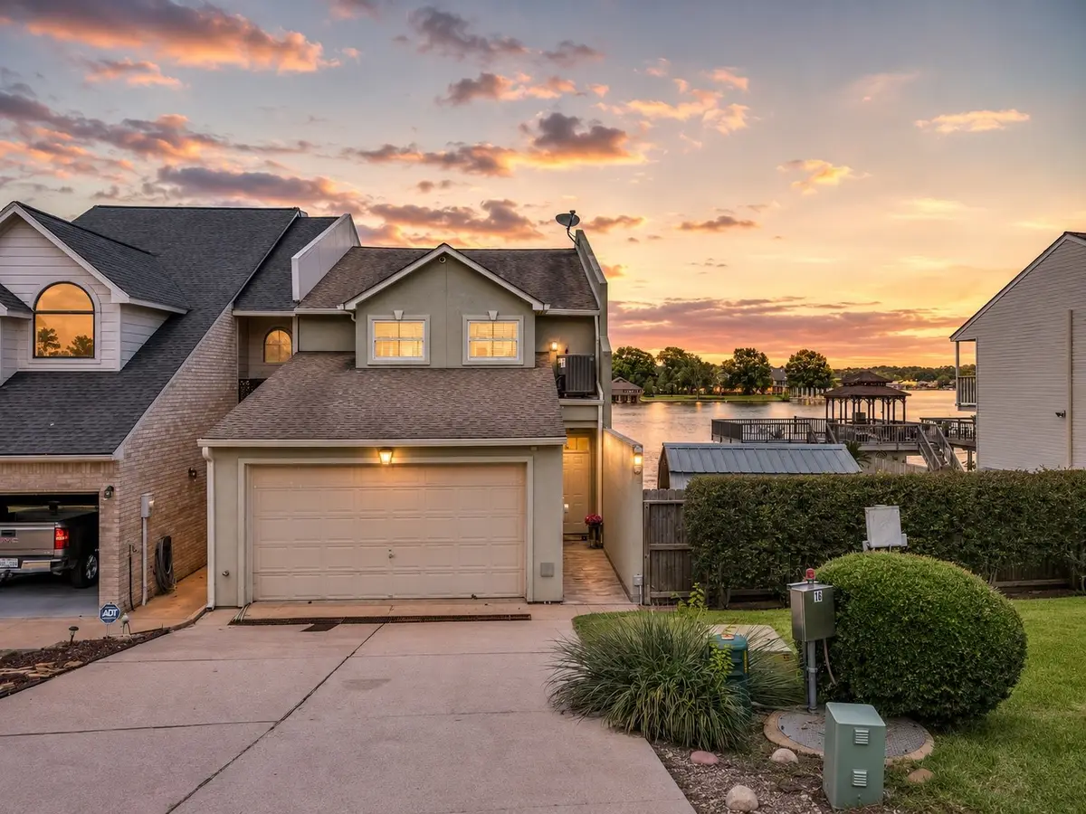 1234 Lake View Drive, Montgomery, TX 77356 - #1