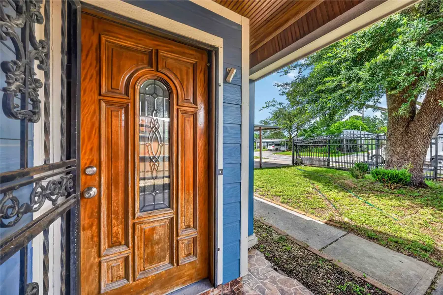 2010 Dade Street, Pasadena, TX 77502 - #3