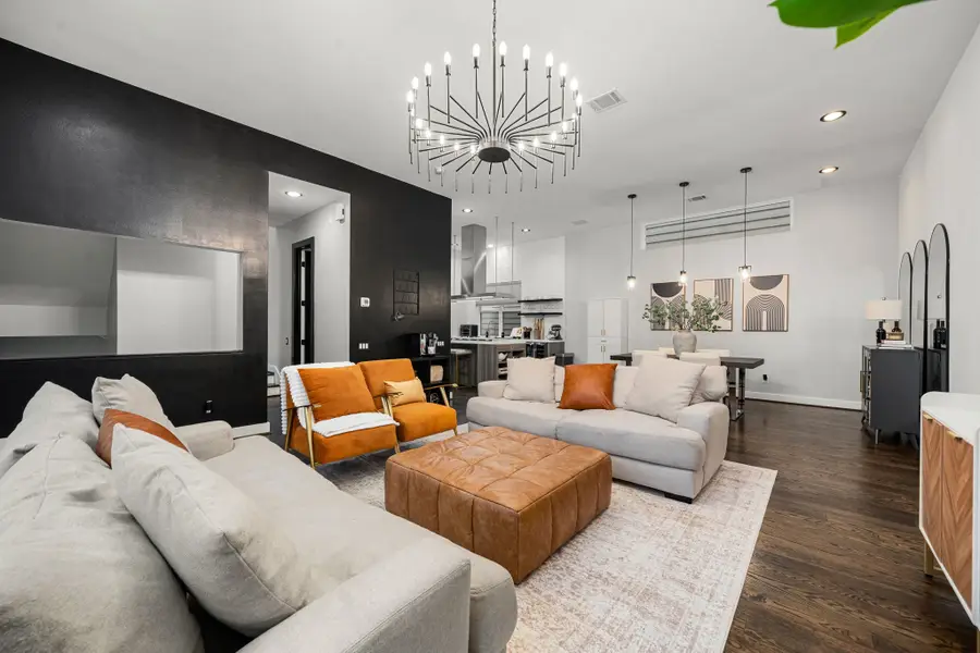 1164 W 19th Street, Houston, TX 77008 - #2