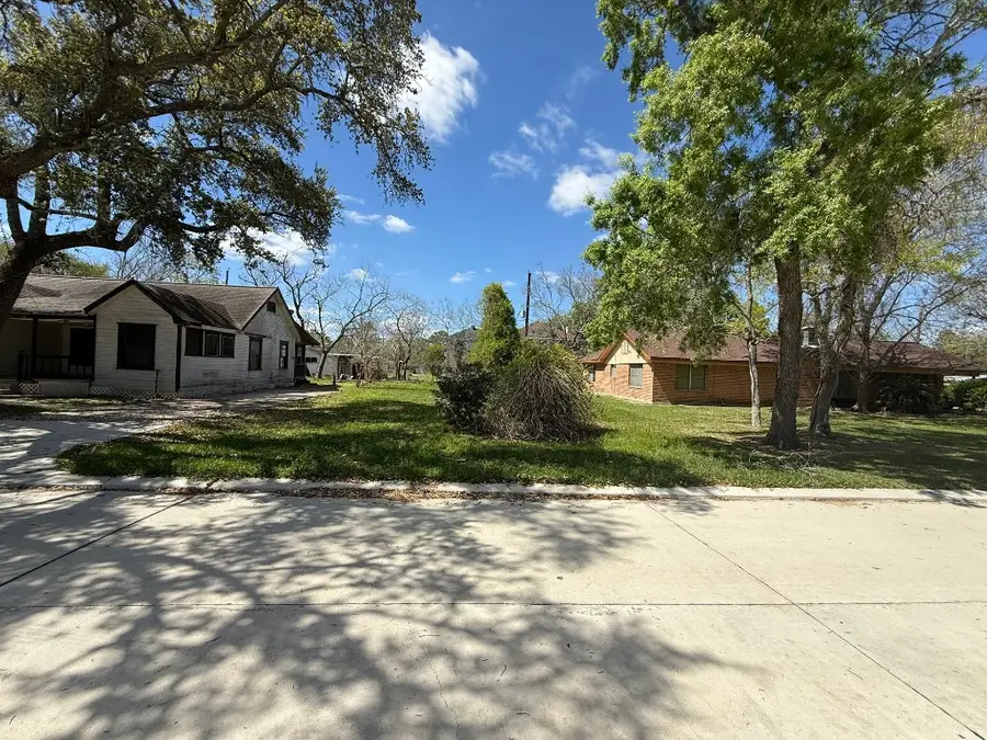 3100 Block Of Hamilton, La Porte, TX 77571 - #3