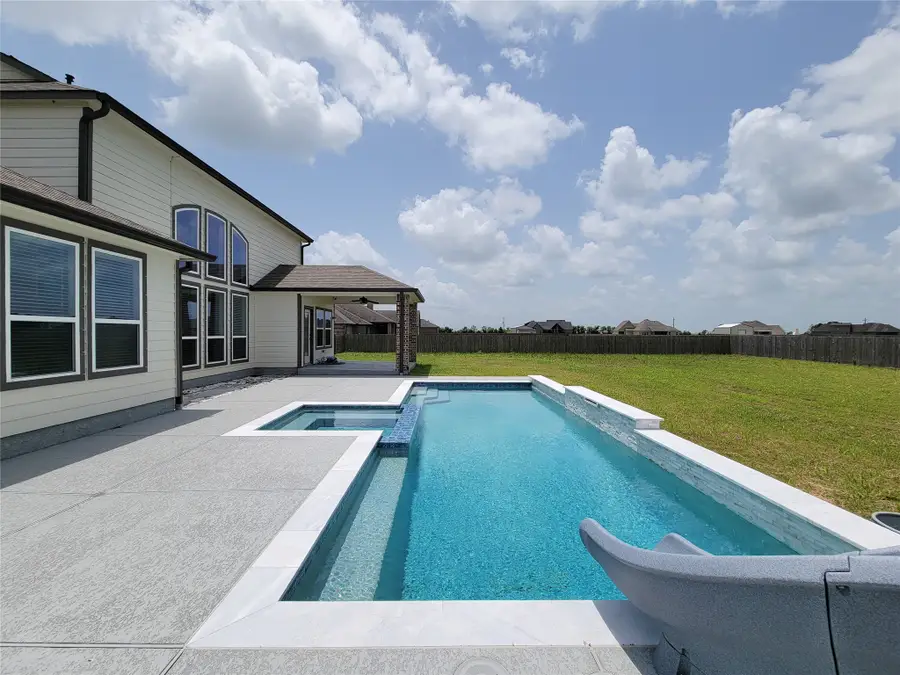 2470 Diamond D Drive, Beaumont, TX 77713 - #3
