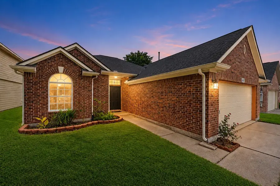 4007 Strawberry Court, Dickinson, TX 77539 - #2