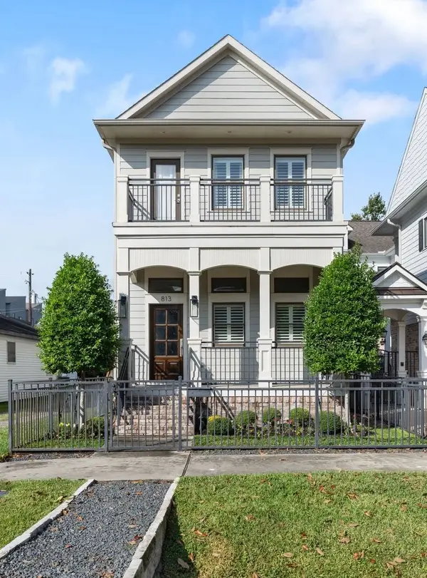 813 Ashland Street, Houston, TX 77007