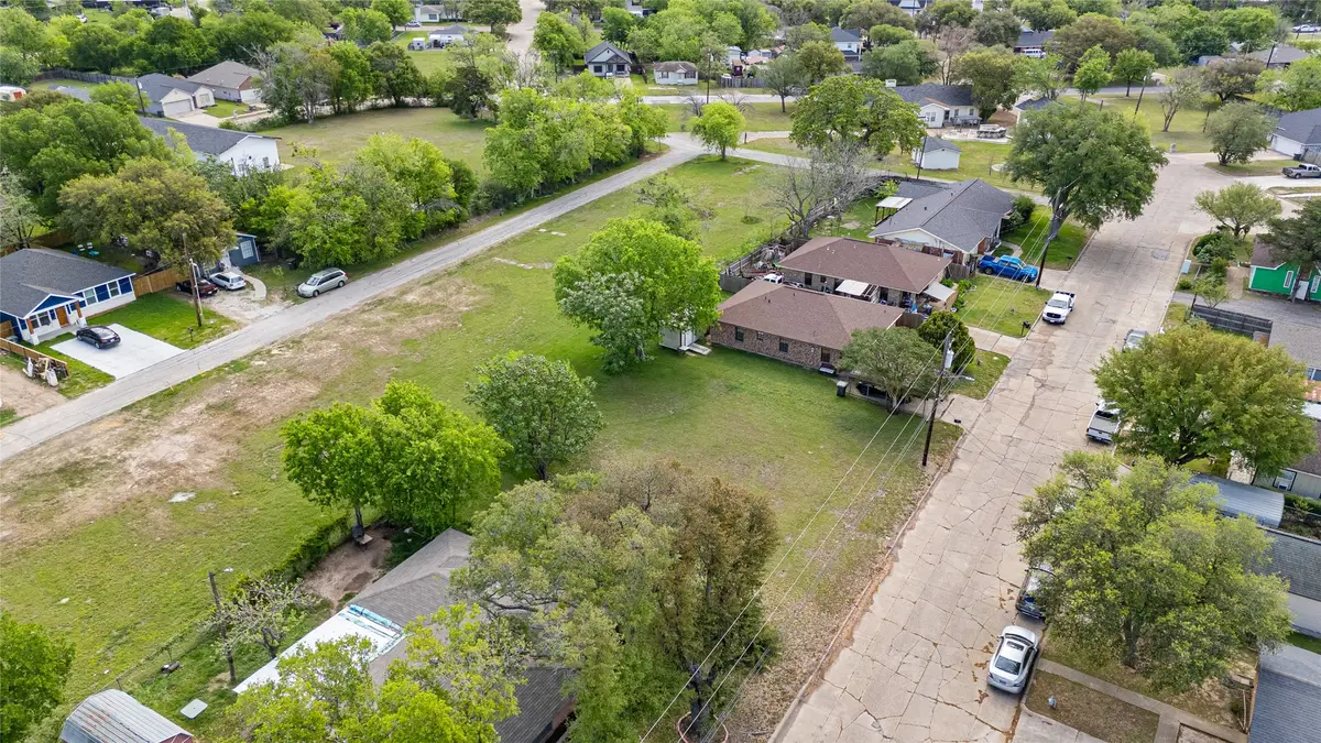 911 Hall Street, Bryan, TX 77803 - #1