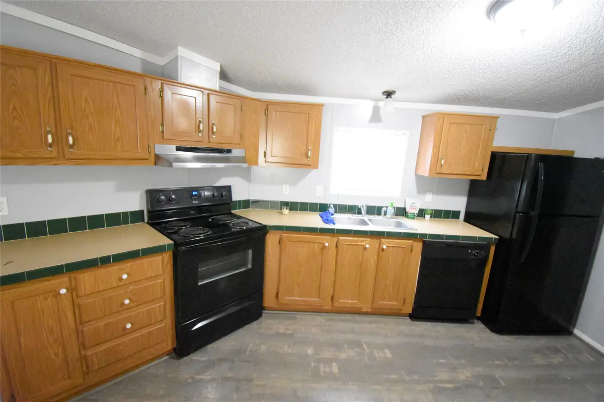 2 Lake View Lane, Huntsville, TX 77340 - #1