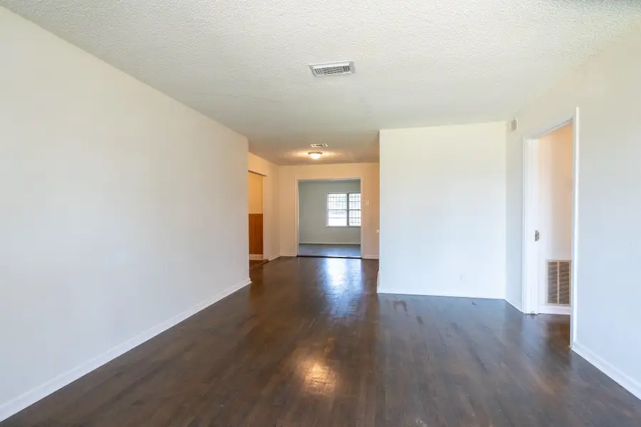 5631 Westover Street, Houston, TX 77033 - #3