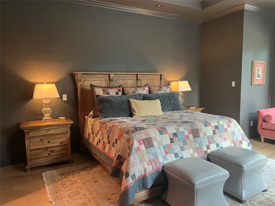 51 N Wooded Brook Circle, The Woodlands, TX 77382 - #3
