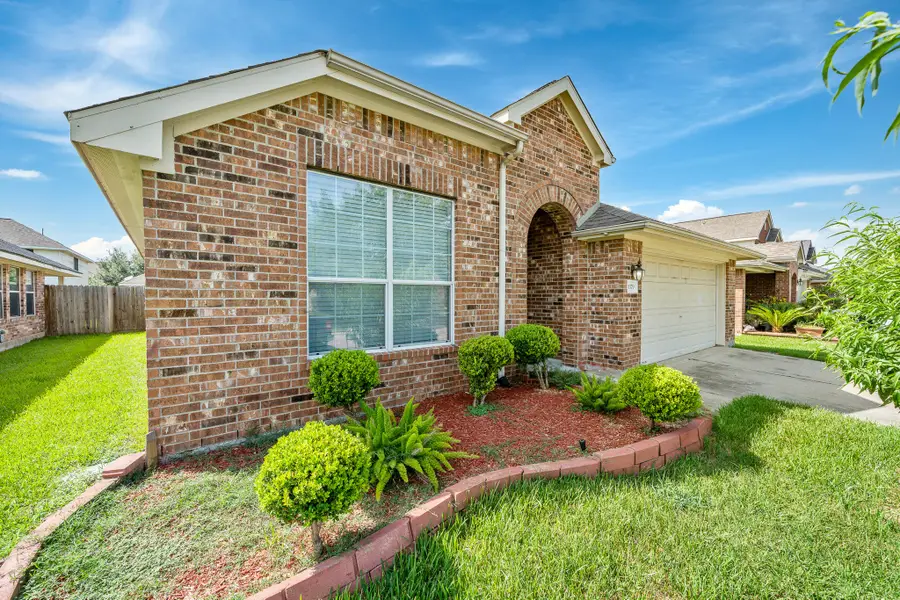 11379 Astoria Boulevard, Houston, TX 77089 - #3