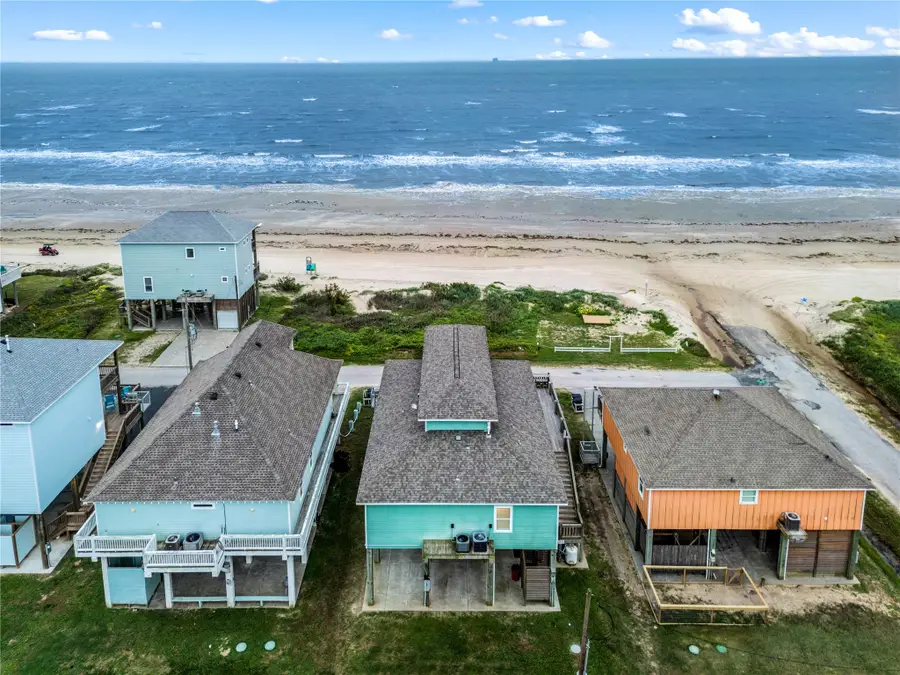 1317 Emerald Drive, Crystal Beach, TX 77650 - Image #2
