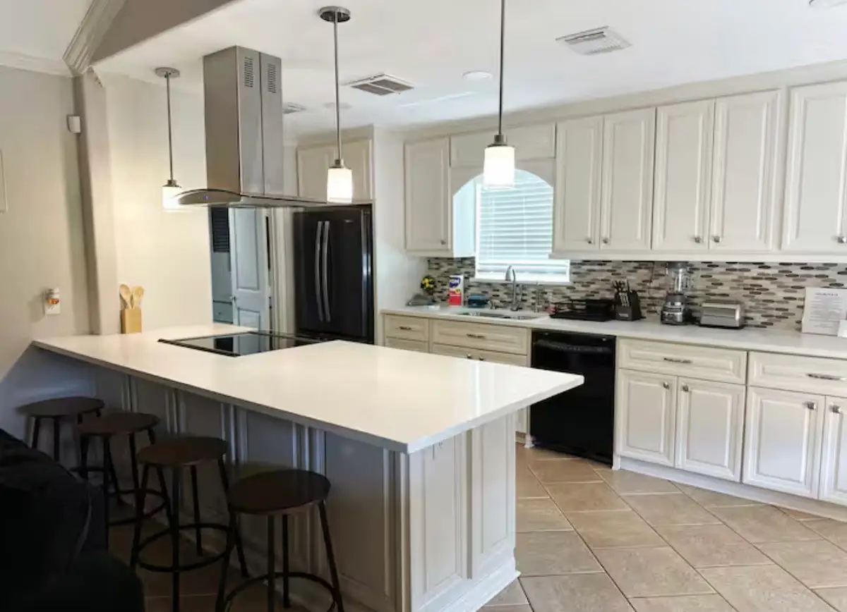 8714 Beechaven Road, La Porte, TX 77571 - Image #1