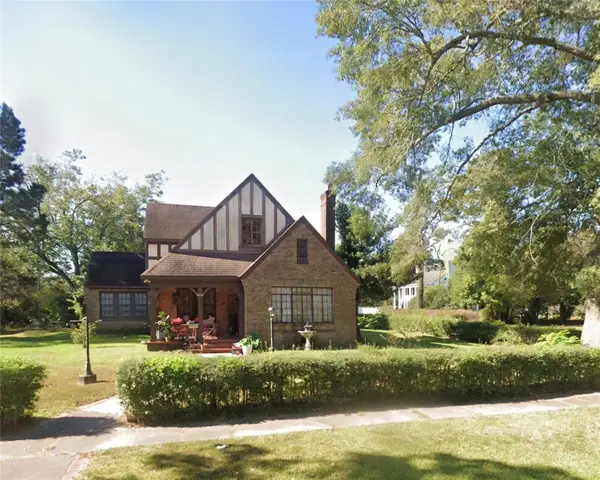 2715 Evergreen Drive, Port Arthur, TX 77642