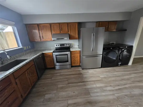 6401 Deihl Road #1006, Houston, TX 77092