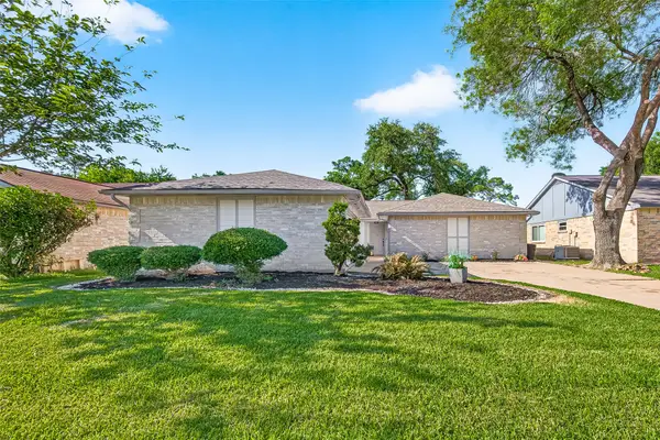 13515 Splintered Oak Drive, Houston, TX 77065
