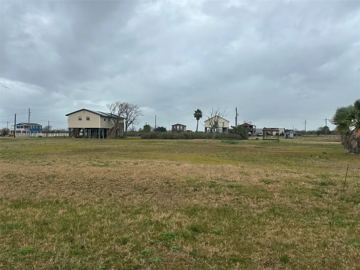 Lots 5-6 Front Avenue, Port Bolivar, TX 77650 - Image #1